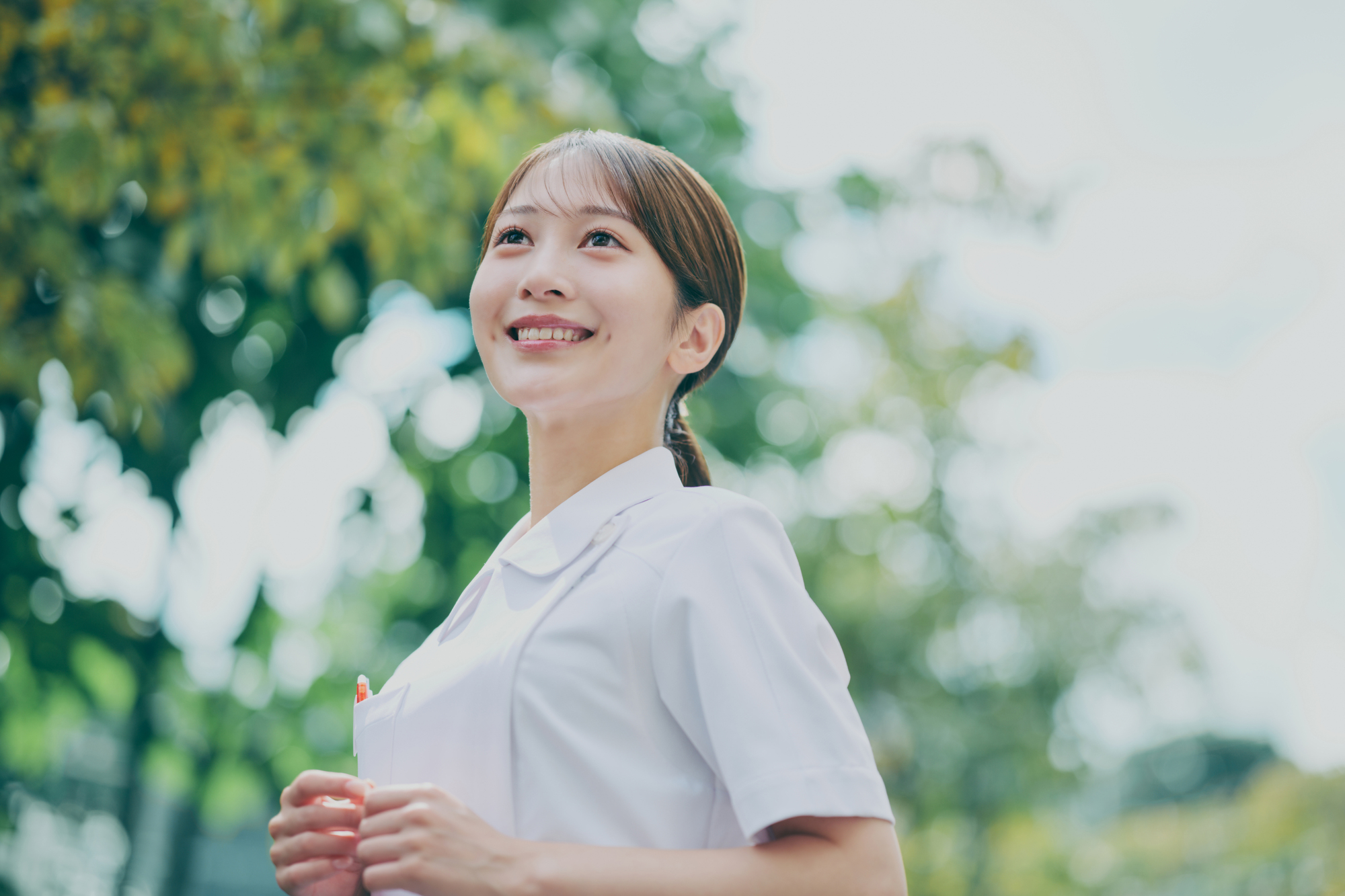 美容看護師（イメージ）｜レナトゥスクリニック新宿院